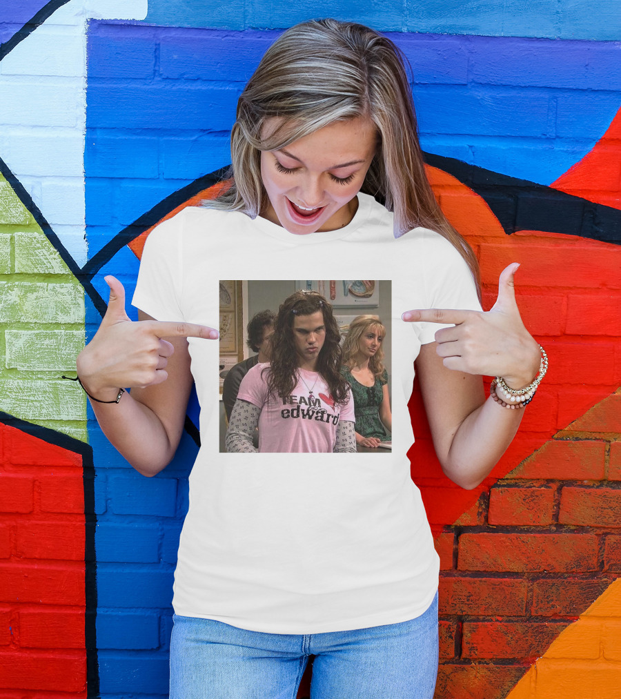 Team Edward Twilight Parody Scene T-Shirt