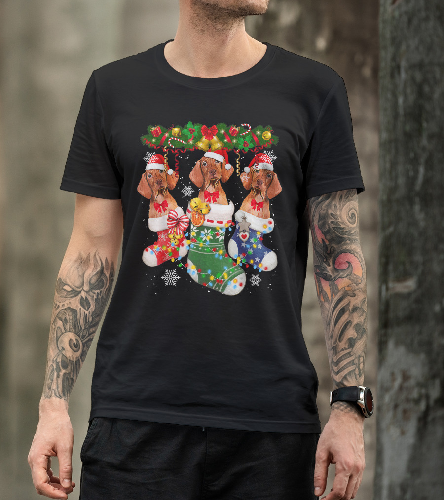 Vizsla Dogs In Christmas Stockings With Santa Hats And Holiday Decorations T-Shirt