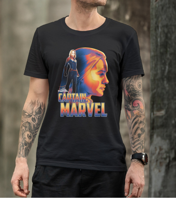 Captain Marvel Heroic Sunset Profile T-Shirt