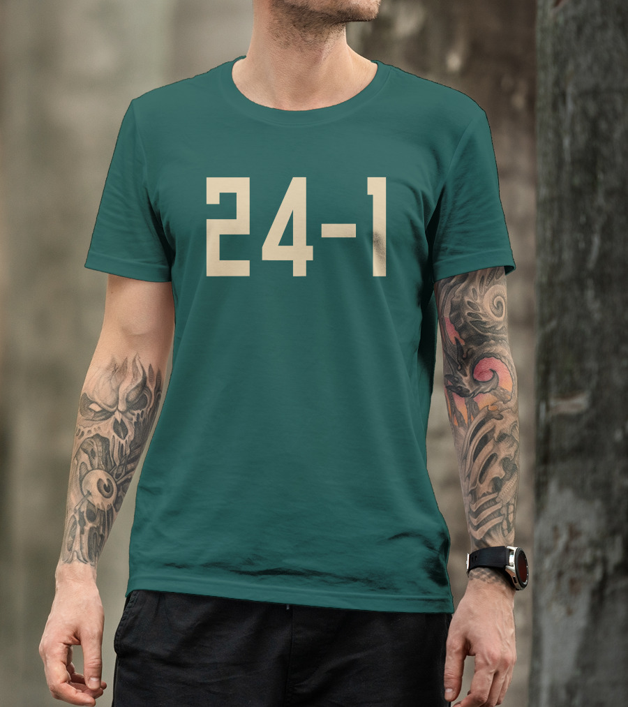 Bucks 24-1 Golden Numbers T-Shirt