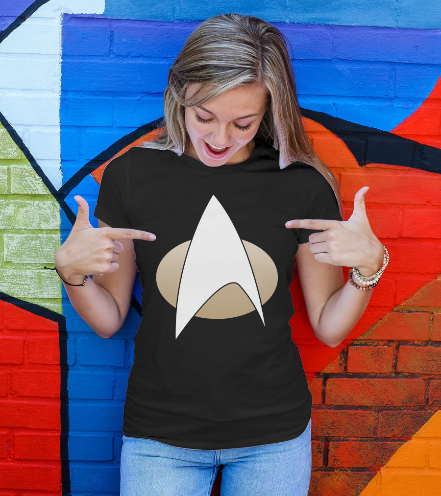 Star Trek Command Red Paneled Uniform Badge Insignia T-Shirt