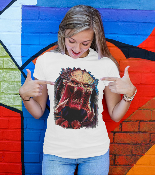 Predator Alien Creature Roaring Face T-Shirt