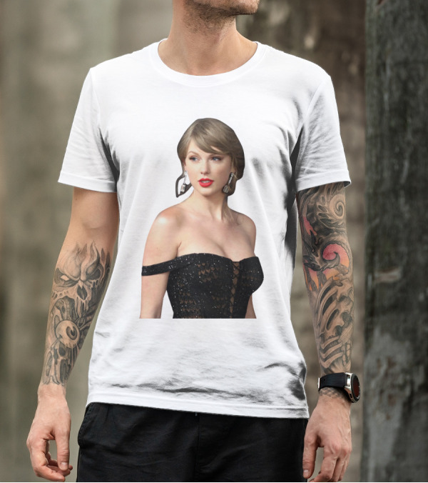 Taylor Swift Black Dress Elegant Look T-Shirt