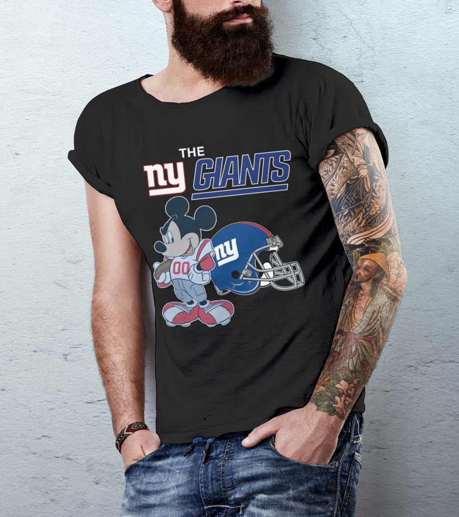 NEW YORK GIANTS MICKEY MOUSE FOOTBALL HELMET 00 T-Shirt