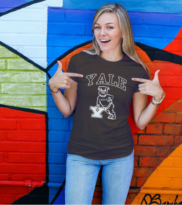 Yale Bulldogs Vintage Mascot Drawing T-Shirt