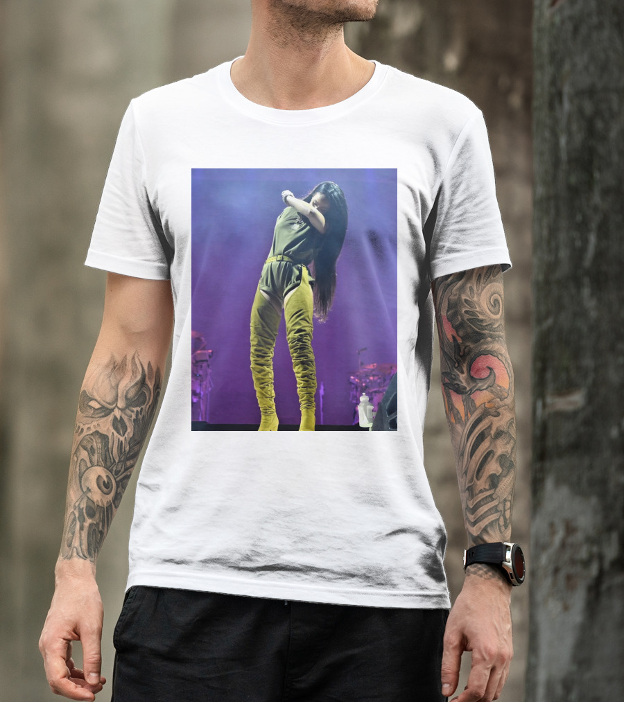 Rihanna Performing Live At Made In America Festival T-Shirt