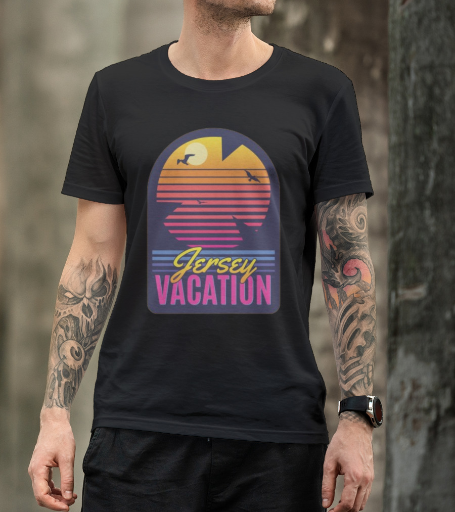 Jersey Vacation Retro Sunset Beach Scene With Birds And Stripes T-Shirt