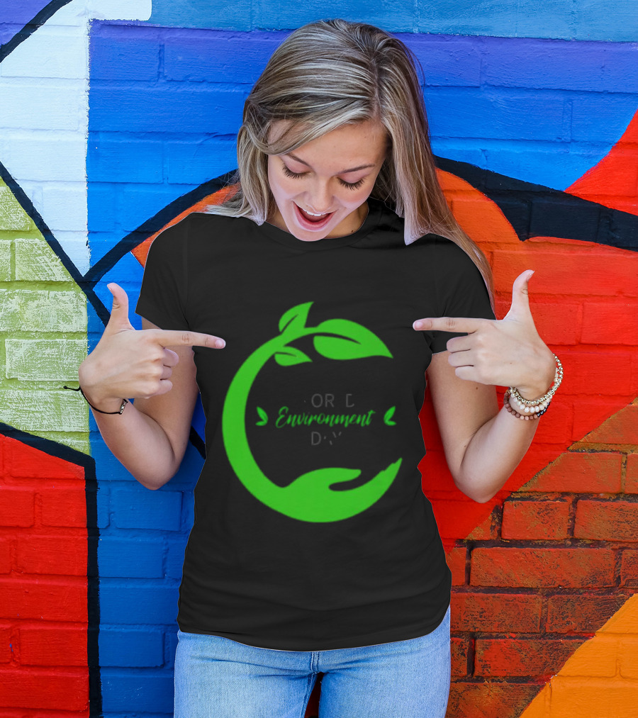 World Environment Day Green Leaf Circle Earth Protection T-Shirt