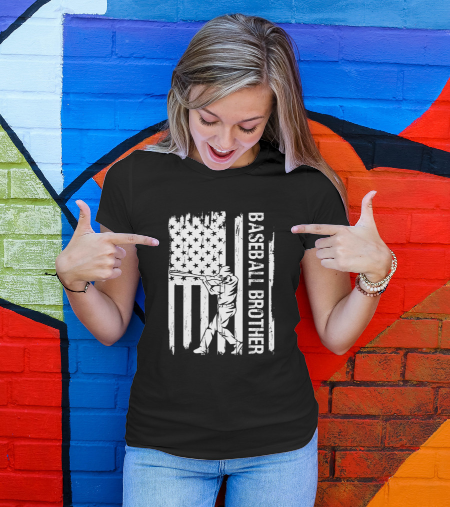 BASEBALL BROTHER USA FLAG CATCHER FATHER'S DAY T-Shirt