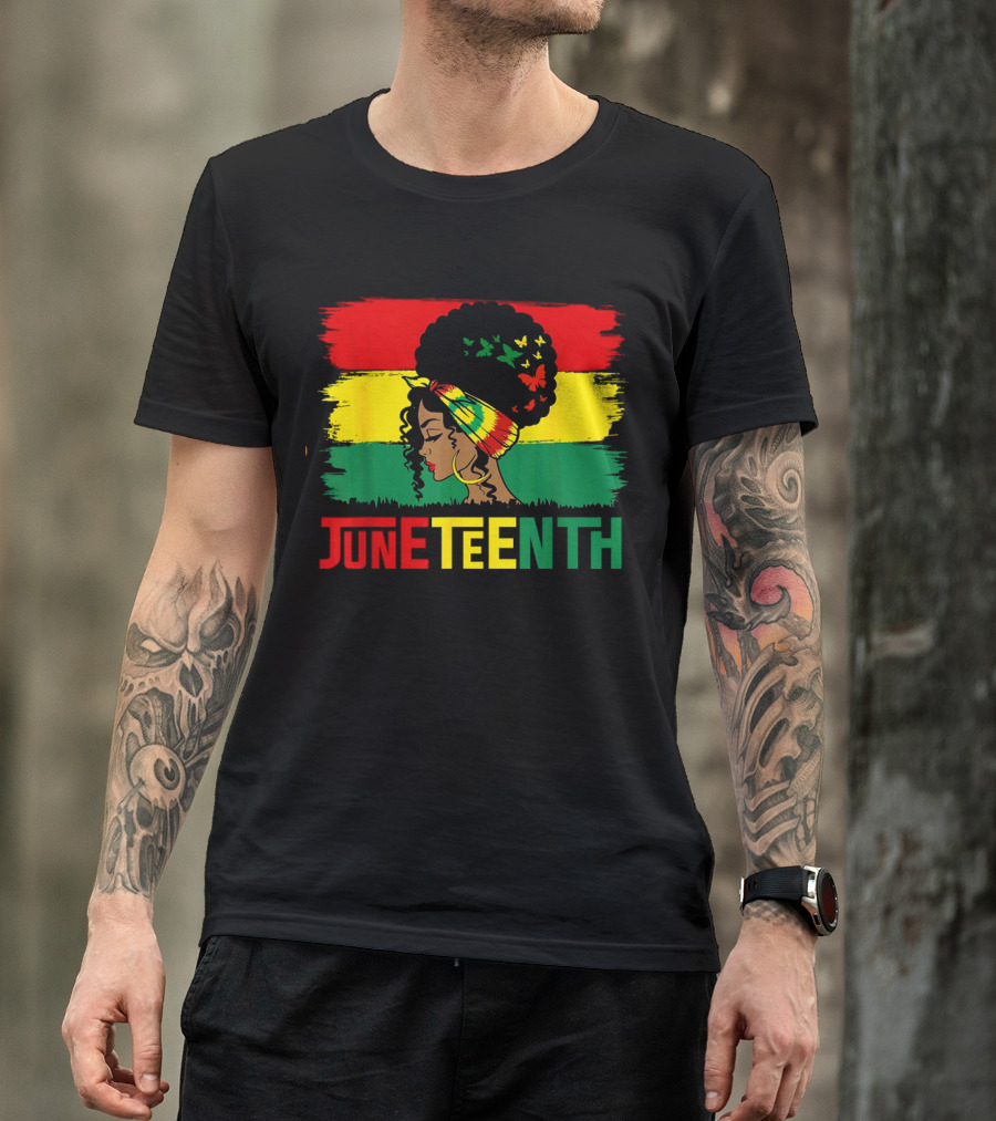Juneteenth Remembering My Ancestors Celebrate Black Freedom Afro Woman Rasta Colors Flags T-Shirt
