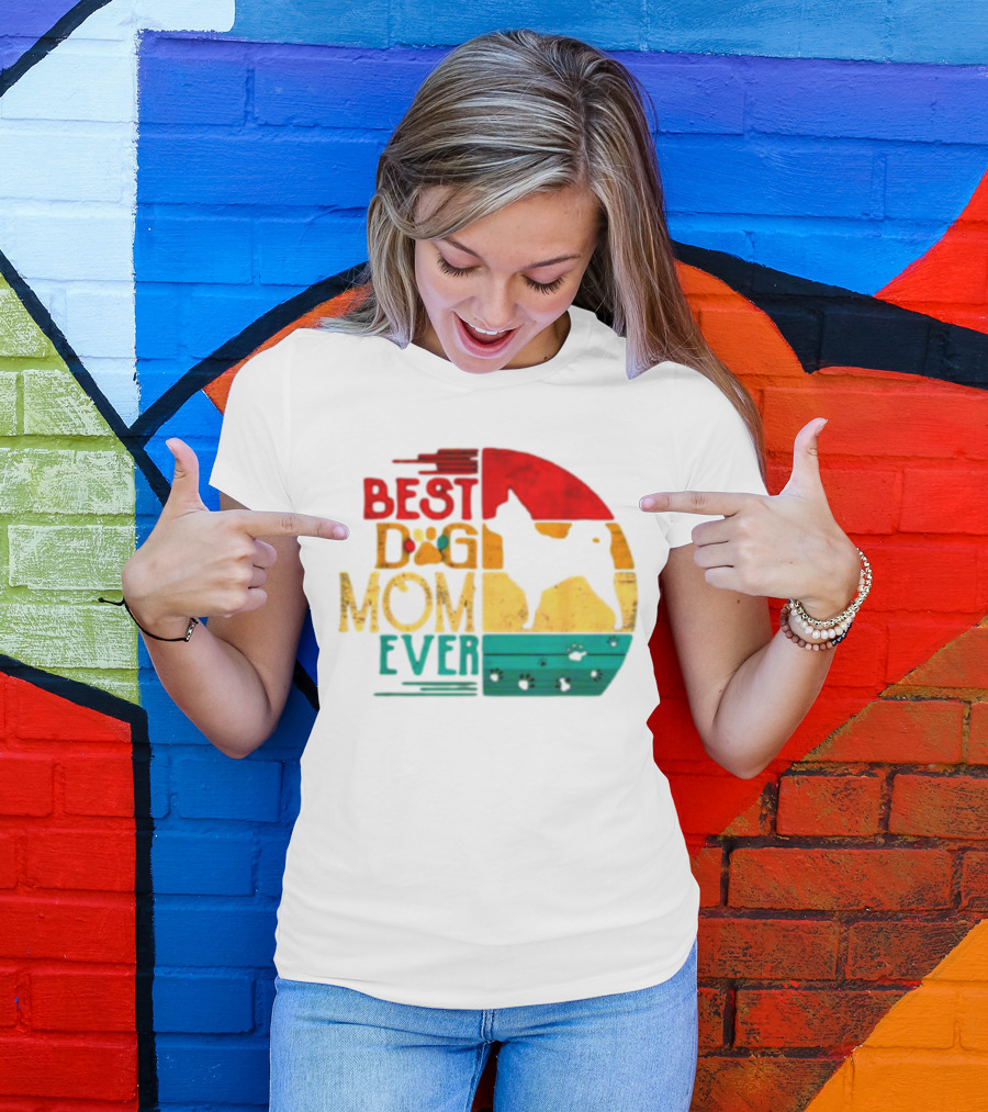 Best Dog Mom Ever Chihuahua Vintage Retro T-Shirt