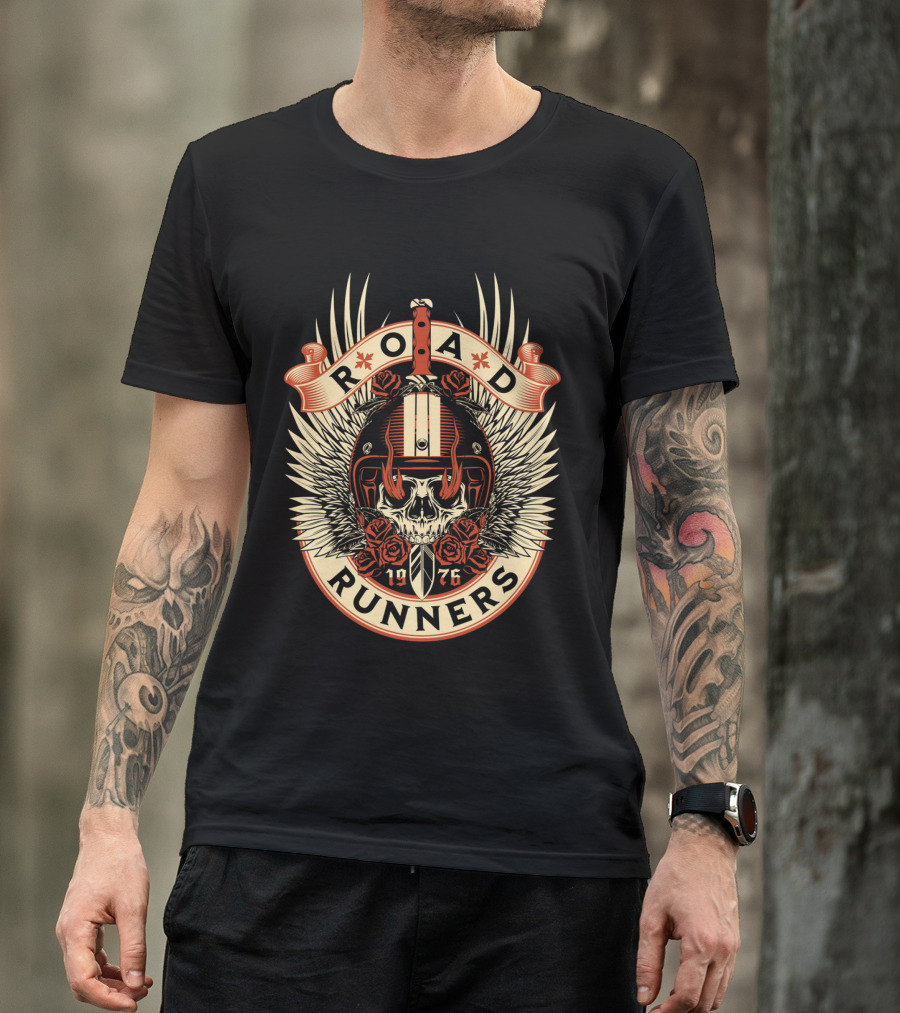 Road Runners Skull 1976 Motorcycle Badge With Wings And Roses T-Shirt