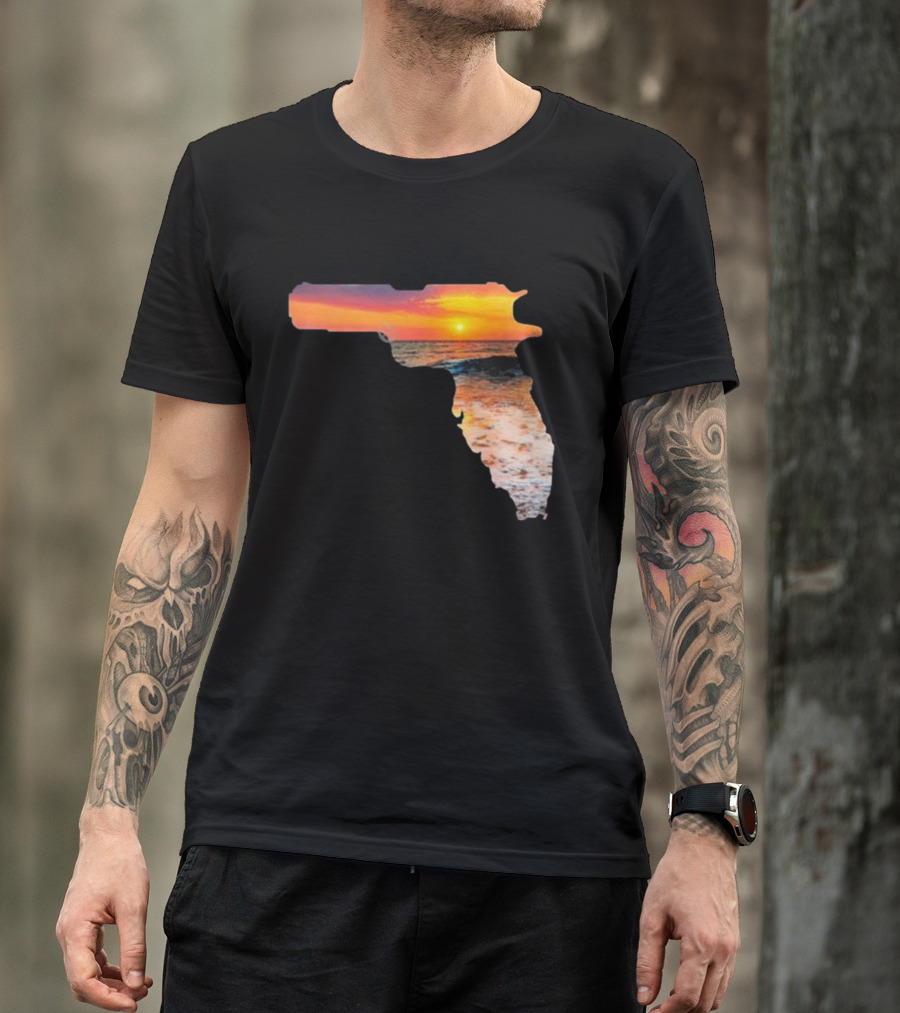 Florida The Gunshine State Gun Map Sunset Beach Scene T-Shirt