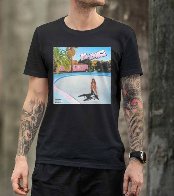 No Bars Palm Trees Pink House Woman Pool Toy T-Shirt