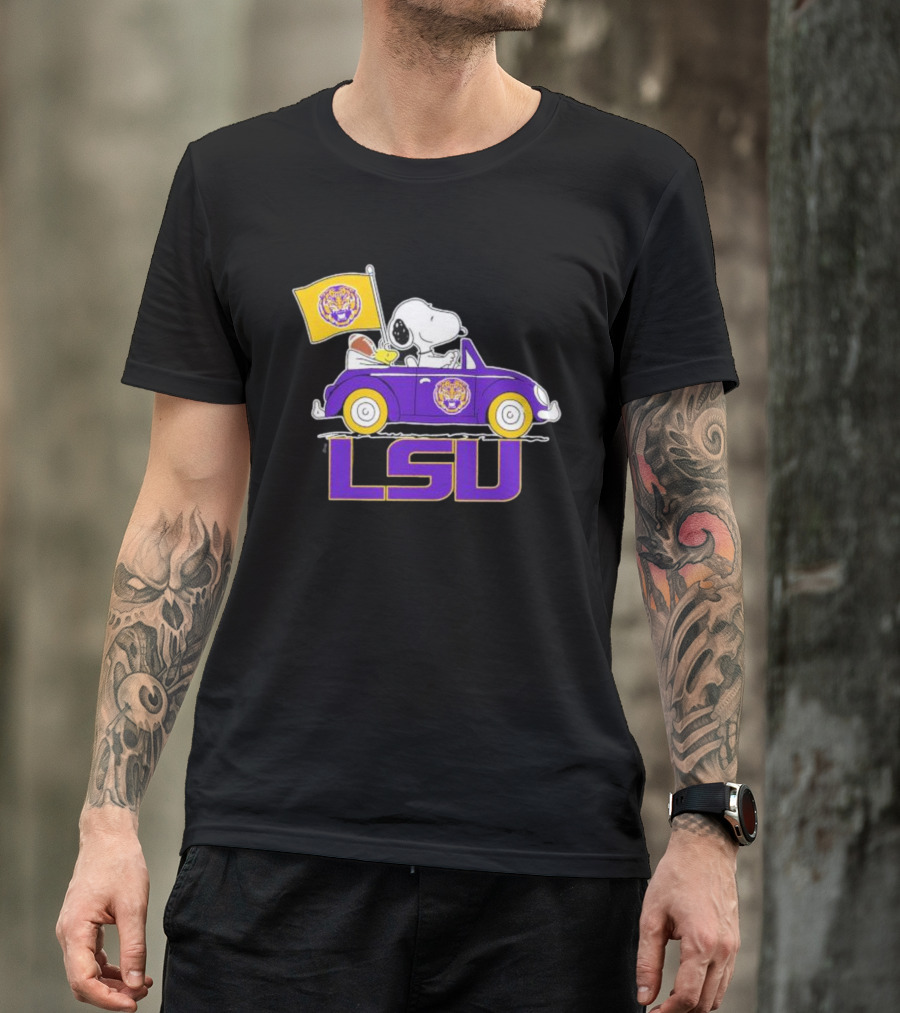 Snoopy And Woodstock Driving Purple LSU Car With Flag T-Shirt