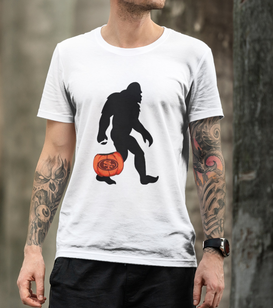 San Francisco 49ers Bigfoot Halloween Pumpkin T-Shirt