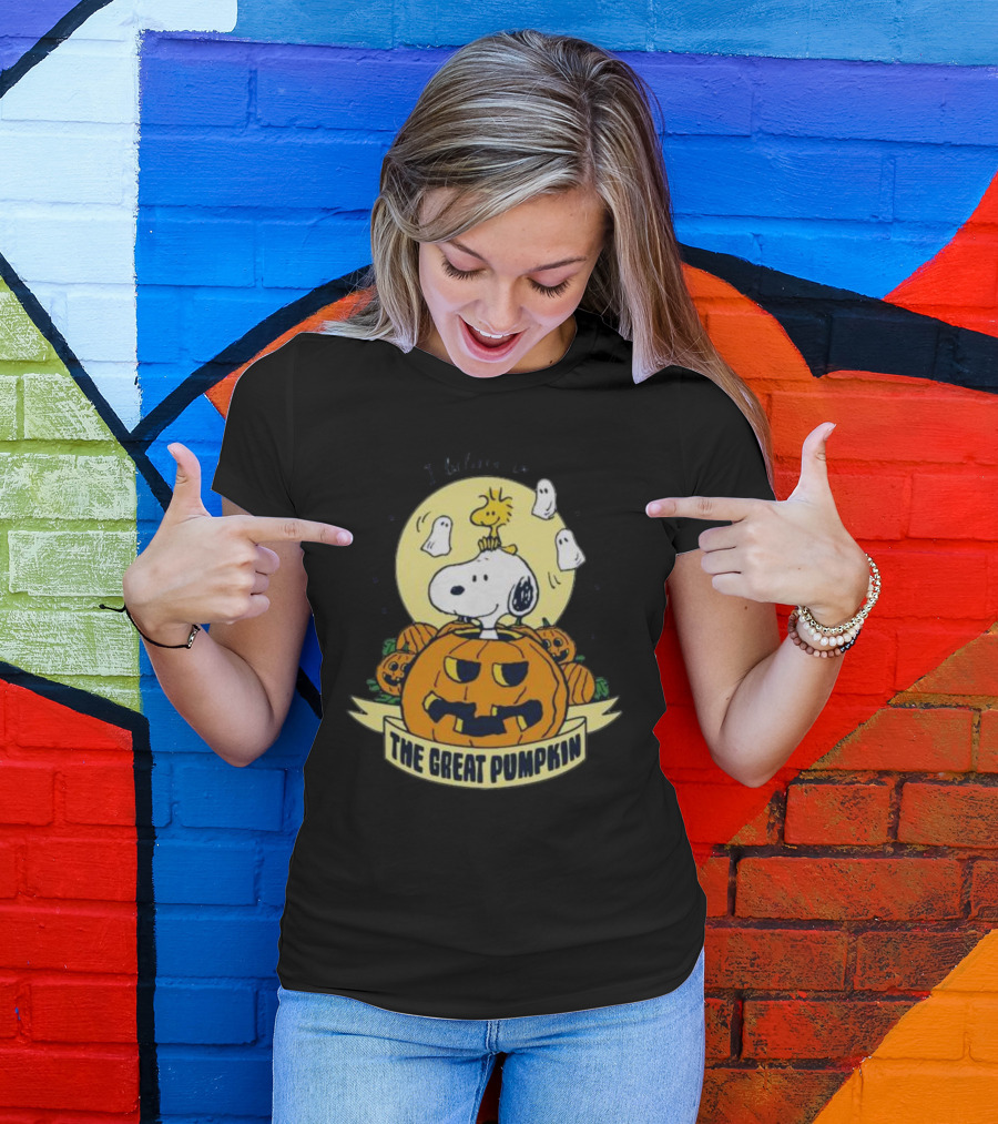 Snoopy And Woodstock I Believe In The Great Pumpkin Halloween Peanuts T-Shirt