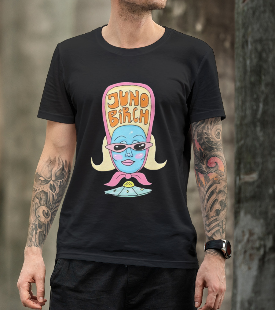 Juno Birch Retro Alien Cartoon T-Shirt