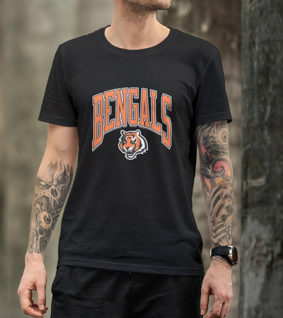 Cincinnati Bengals Roaring Tiger Emblem T-Shirt