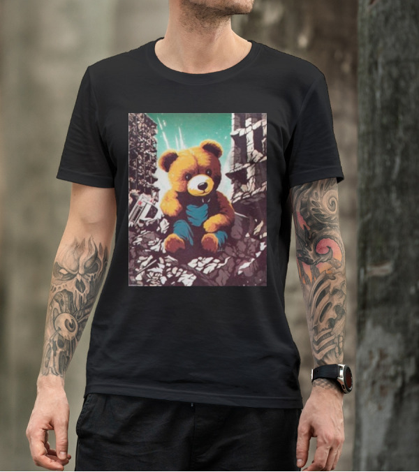 Ceasefire Now Teddy Bear In War-Torn Ruins T-Shirt