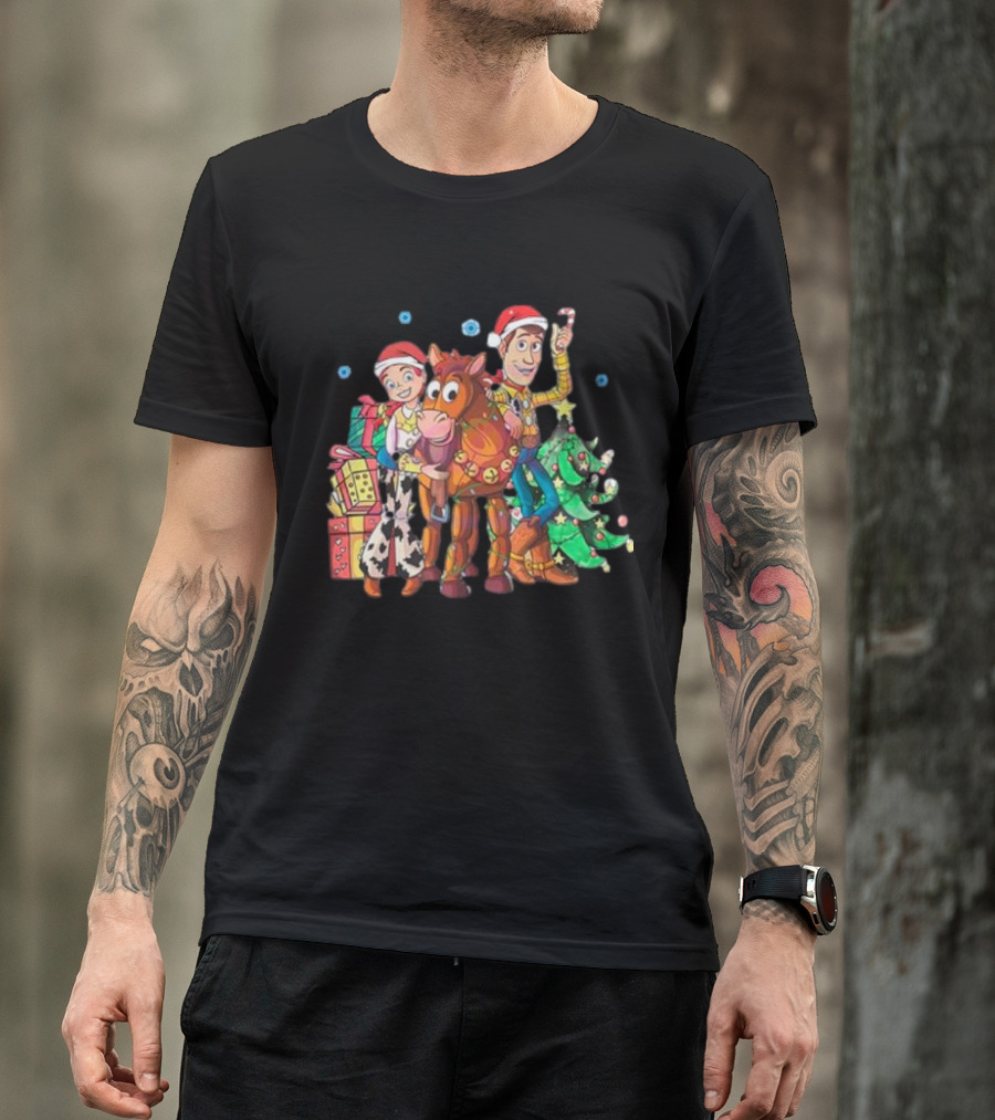 Toy Story Christmas Jessie Woody Bullseye Santa Hats Presents Christmas Tree T-Shirt