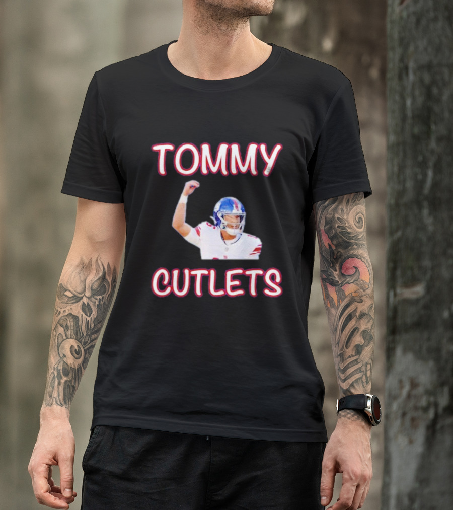 TOMMY CUTLETS Football Player Gesture T-Shirt