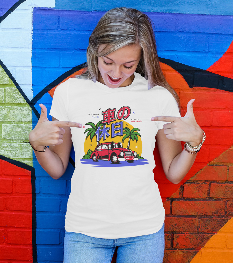 Trademark 1930 Car Holiday All Days Weekend Palm Trees T-Shirt