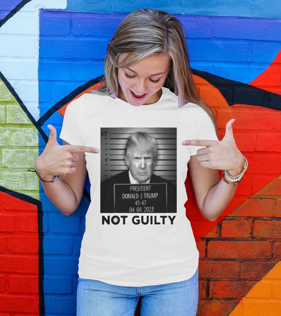 Randy Quaid President Donald J Trump Mugshot Not Guilty T-Shirt