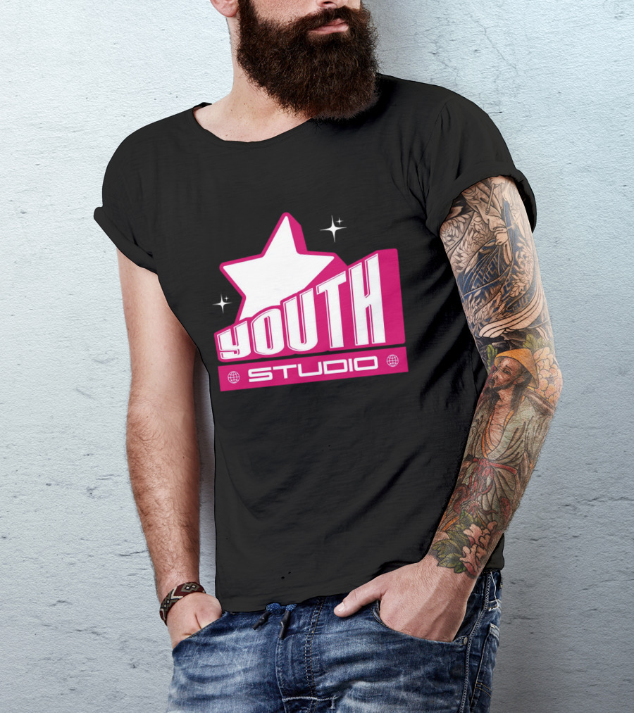 Youth Studio Magenta Y2k Streetwear T-Shirt