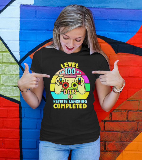 Level 100 Remote Learning Completed Vintage Gaming Controller Retro Rainbow T-Shirt