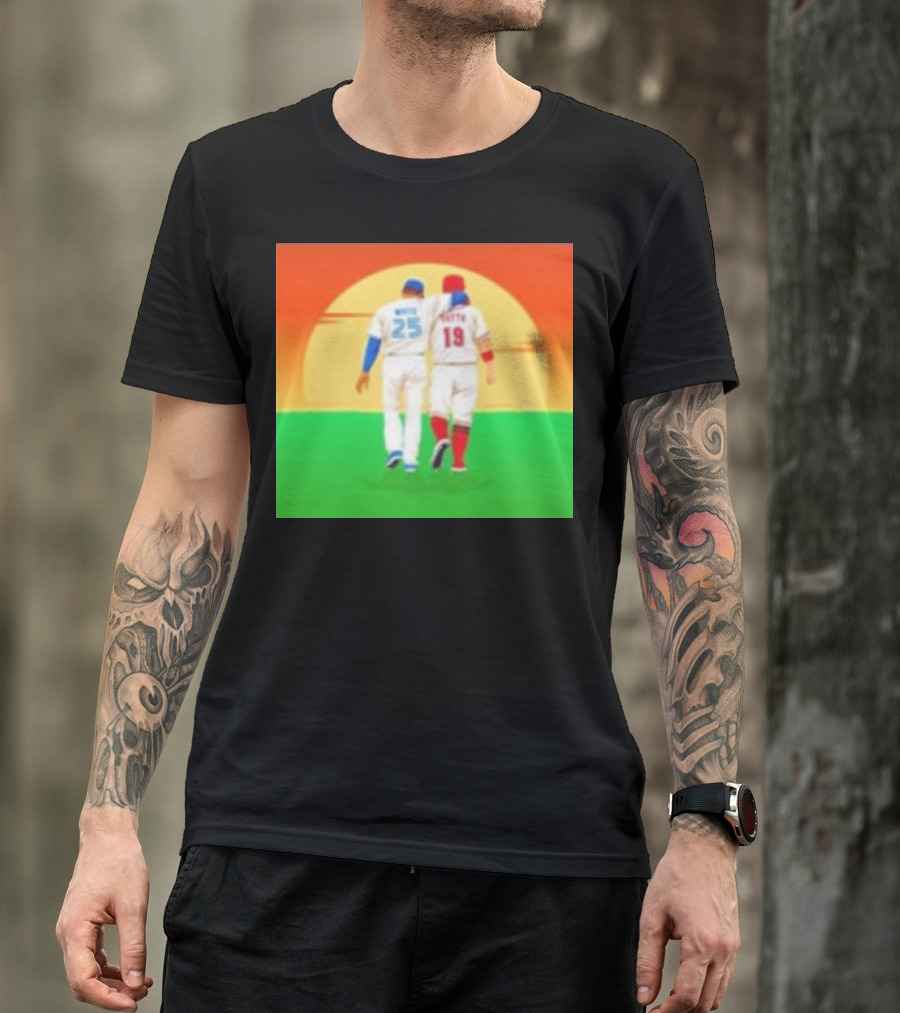 Devon White And Joey Votto Sunset Sports Moment Embrace T-Shirt