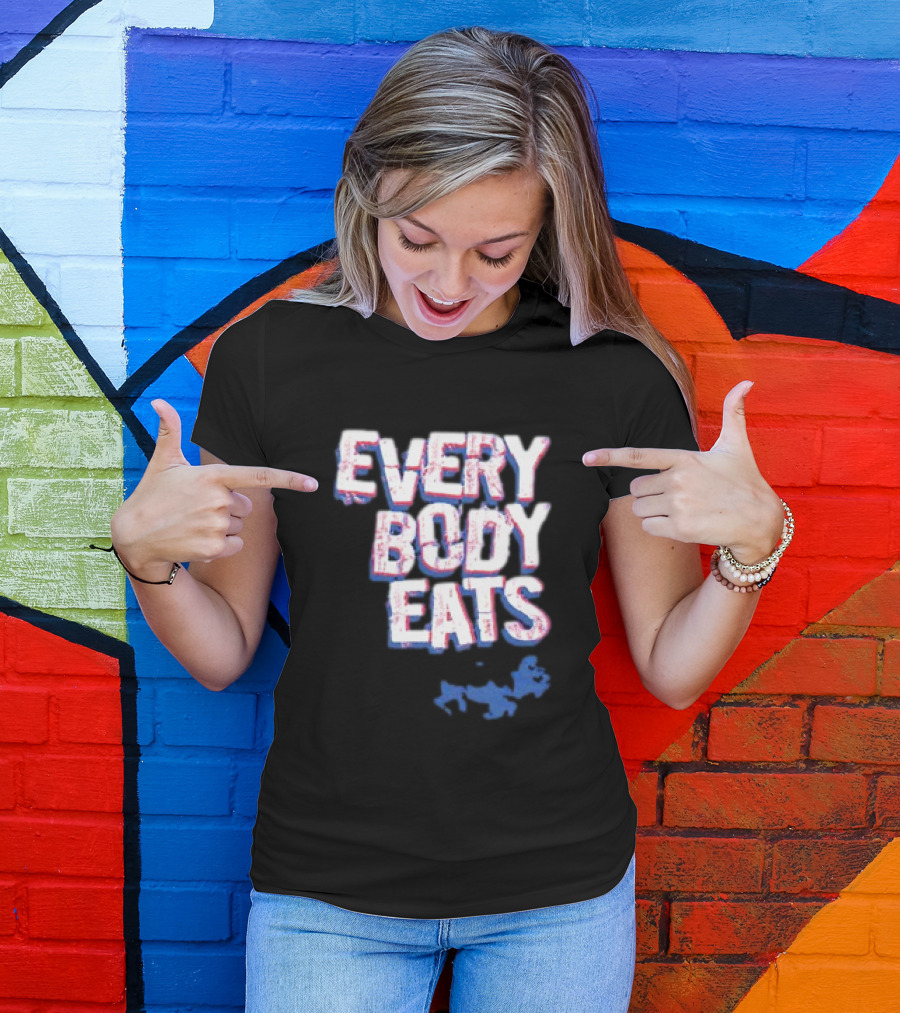 EVERYBODY EATS Buffalo Football Fever T-Shirt