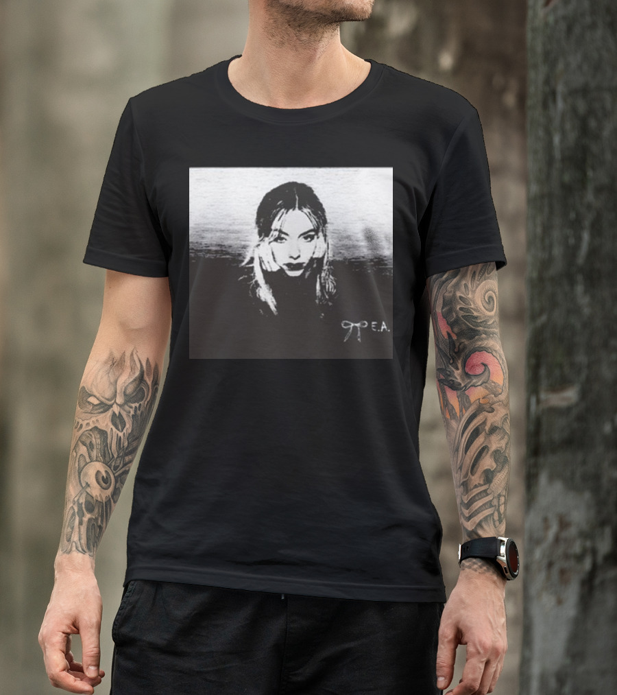 Eileen Alister The Alister E.A. Monochrome T-Shirt