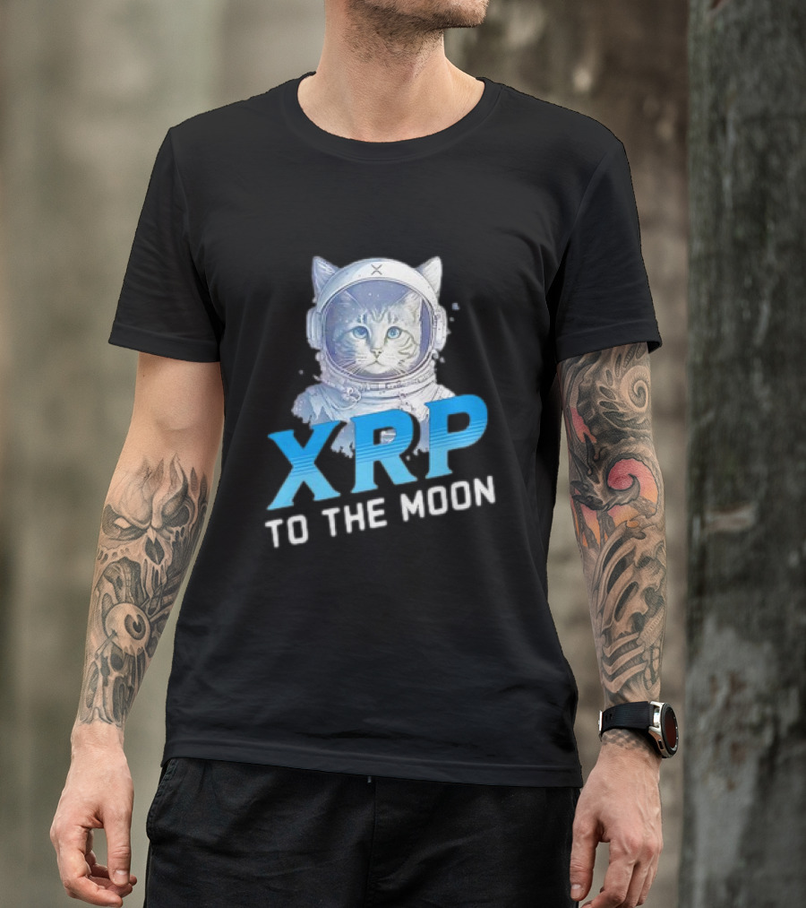 XRP Cat To The Moon Crypto Merchandise Astronaut Helmets T-Shirt