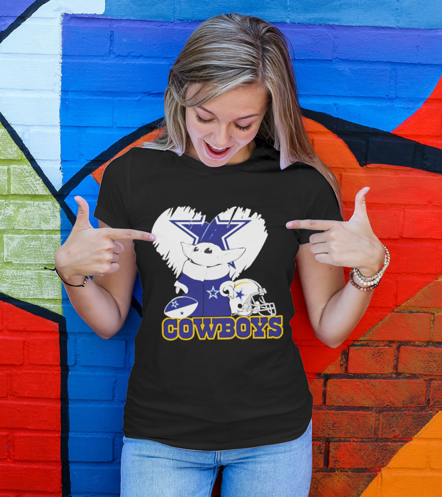 Baby Yoda Cowboys Star Wars NFL Football Season T-Shirt