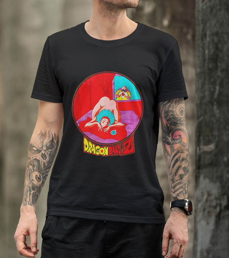 Dragon Ball Z Master Roshi Peeping Vintage Scene With Bulma T-Shirt