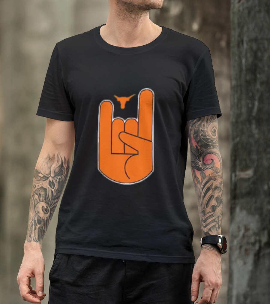 Texas Longhorns Hook ‘Em Hand Gesture With Longhorn T-Shirt