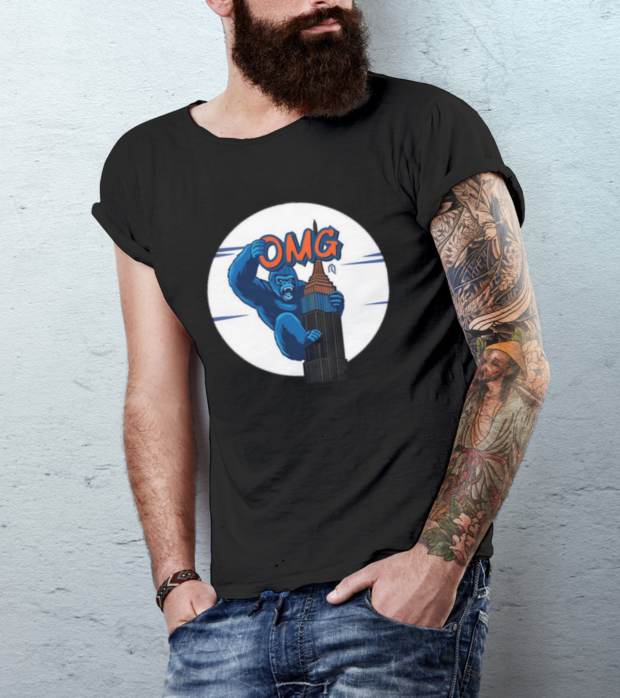 King Kong OMG Empire State Building New York Met T-Shirt