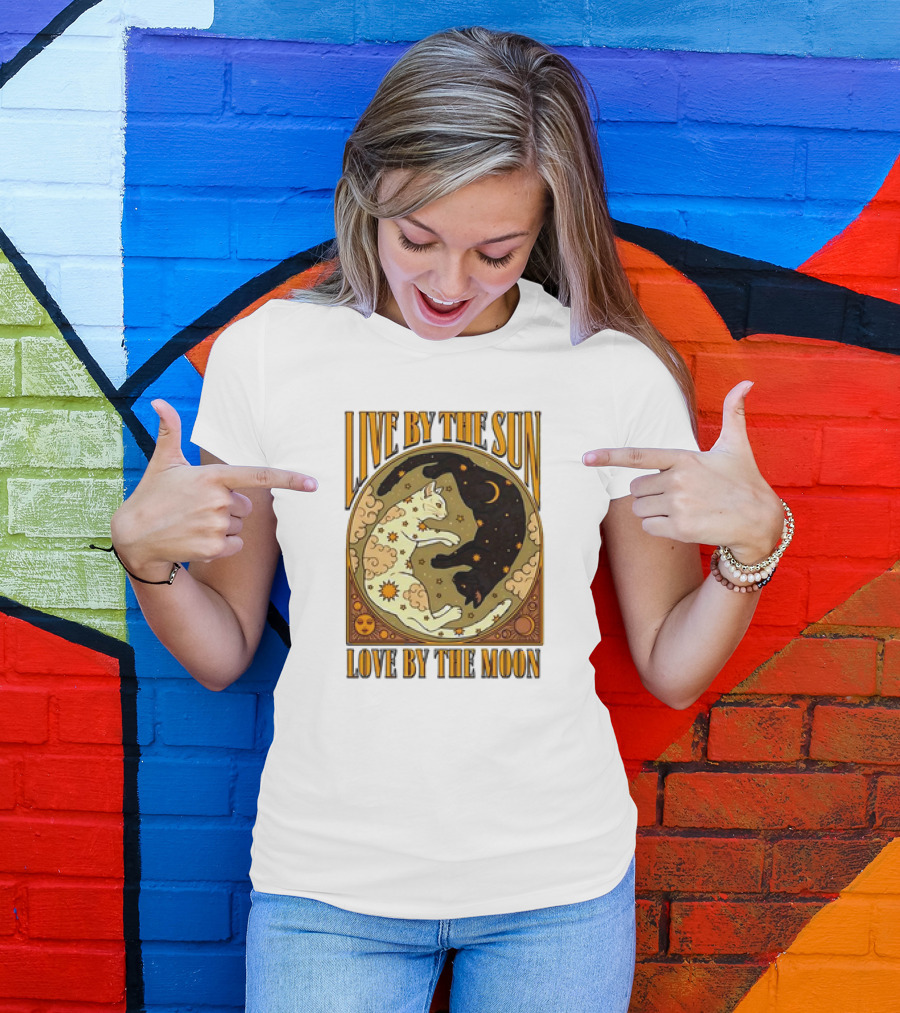 Live By The Sun Love By The Moon Retro Cats T-Shirt