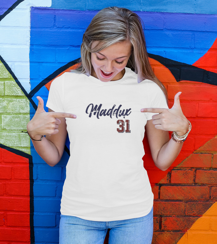 Greg Maddux 31 Chicago Baseball Script T-Shirt