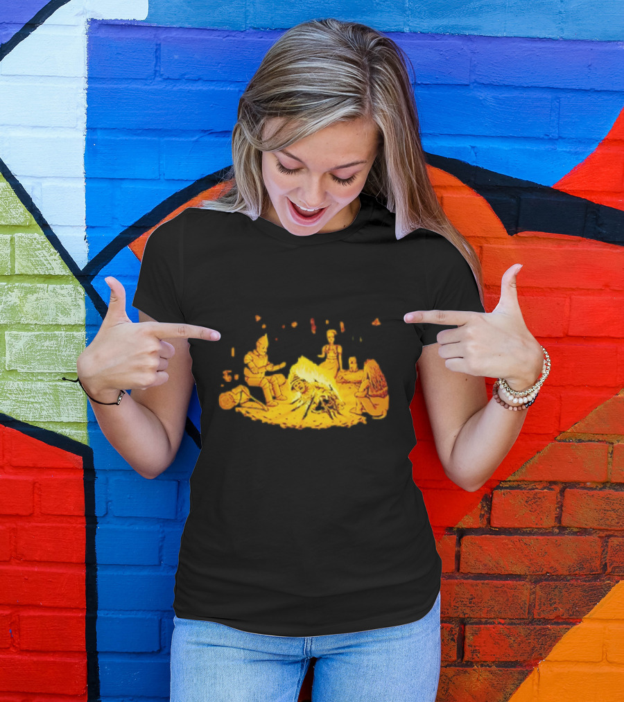 Cisco Ramon Campfire Wizard Of Oz Characters Marshmallow Roasting Scene T-Shirt