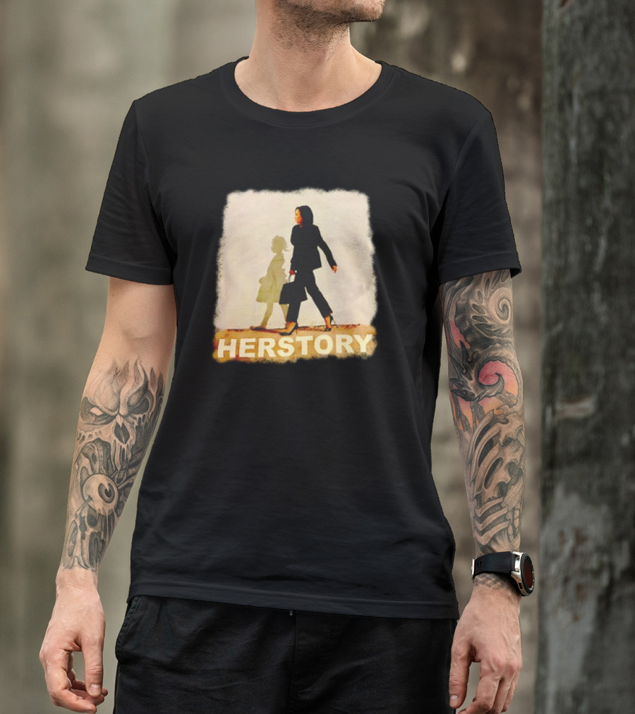 HERSTORY Kamala Harris Standing With Young Girl Shadow T-Shirt