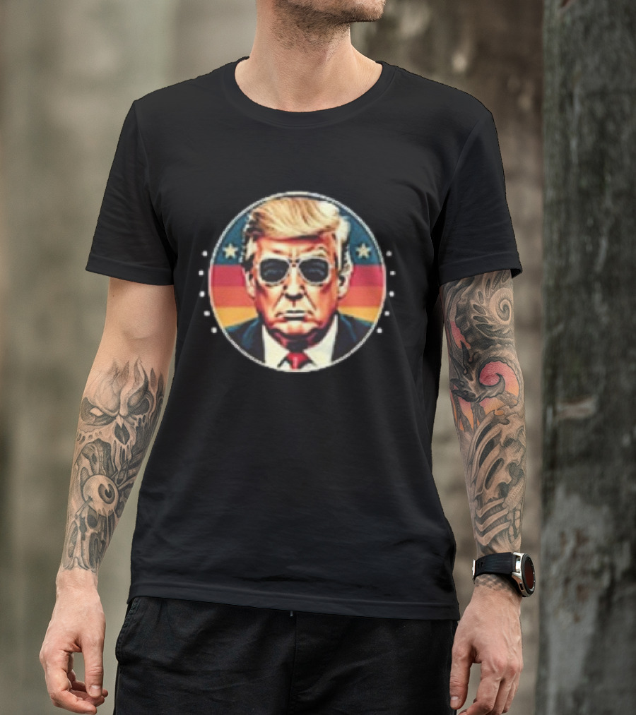 Donald Trump Elected President 2024 Retro Style With Sunglasses And Patriotic Stars And Stripes Background T-Shirt