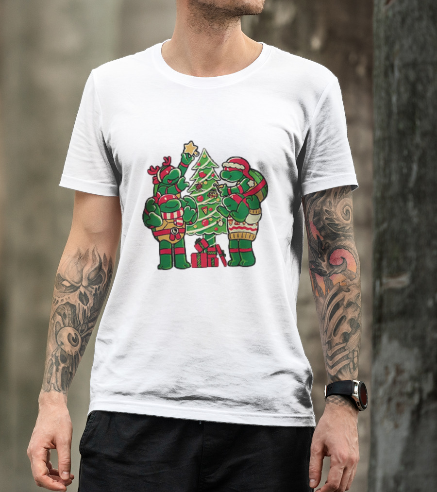 Teenage Mutant Ninja Turtles Christmas Tree Decorating Scene T-Shirt