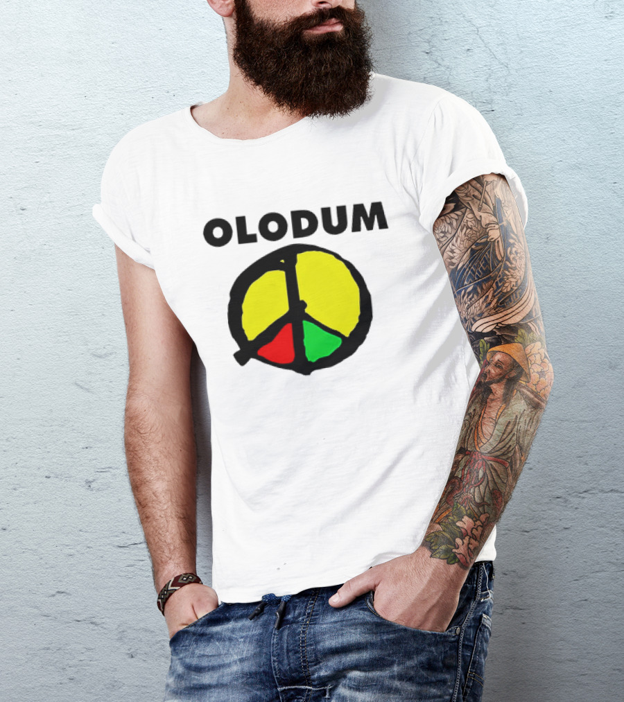 Olodum Peace Symbol With Red Yellow Green Segments T-Shirt