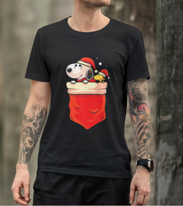 Snoopy And Woodstock Christmas Santa Hats In Red Pocket T-Shirt