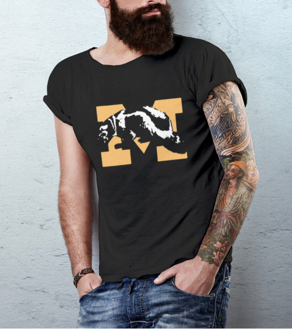 Michigan Wolverines Vintage Mascot M T-Shirt