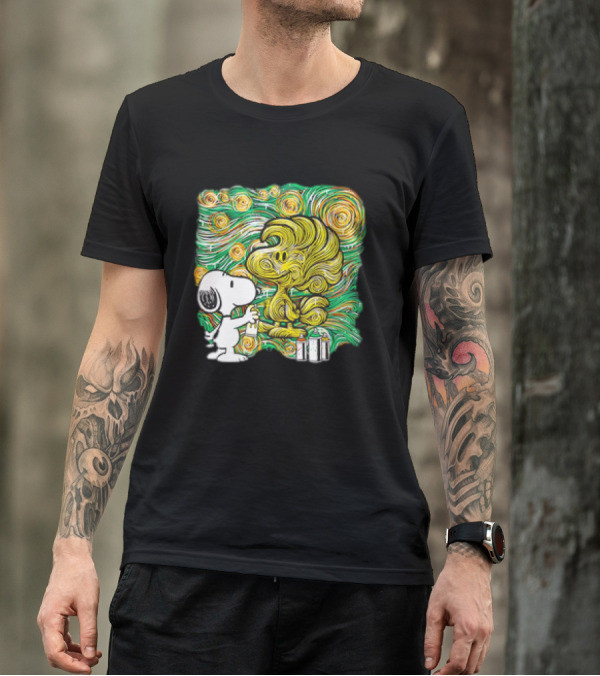 Peanuts Snoopy Spray Painting Woodstock In Starry Night Graffiti T-Shirt