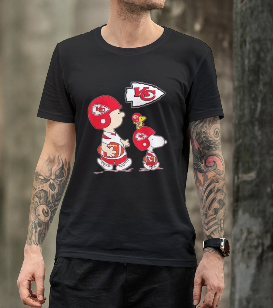 Peanuts Characters In Kansas City Chiefs Football Gear With KC T-Shirt