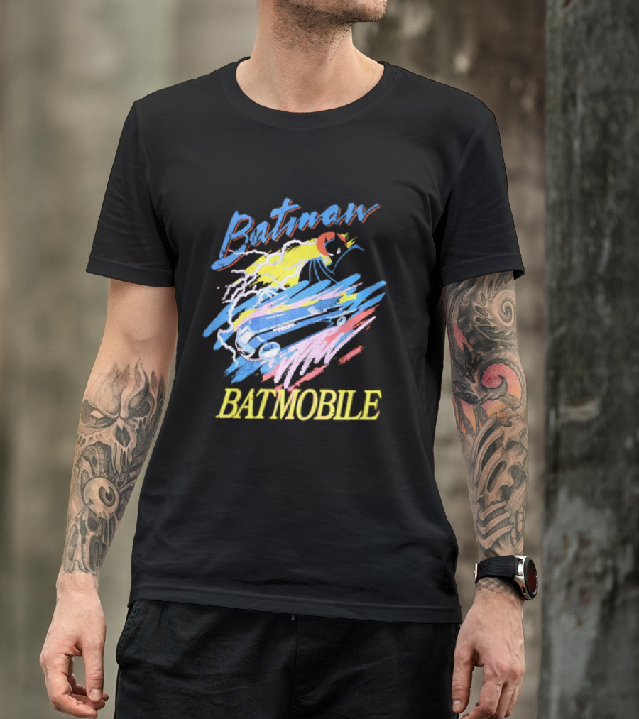 Batman Batmobile Vintage Retro Style Artwork Lightning Burst T-Shirt